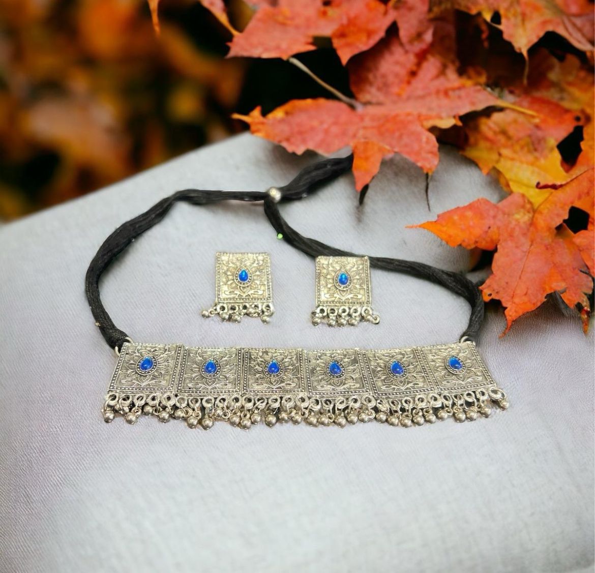 Oxidise choker set