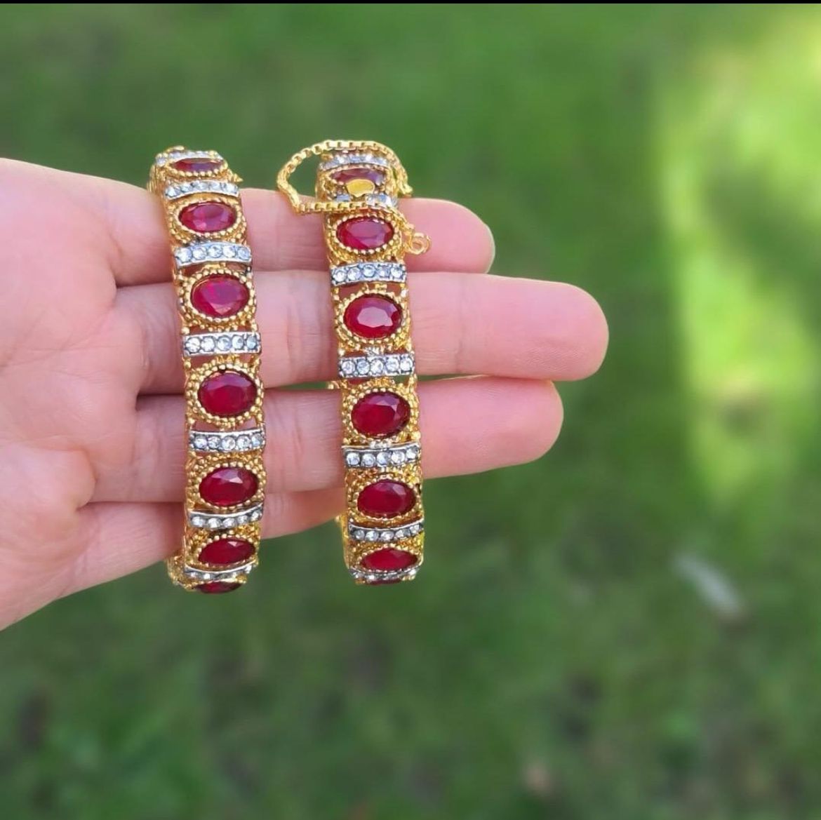 Openable bangle. Anniversary Engagement Birthday Auspicious