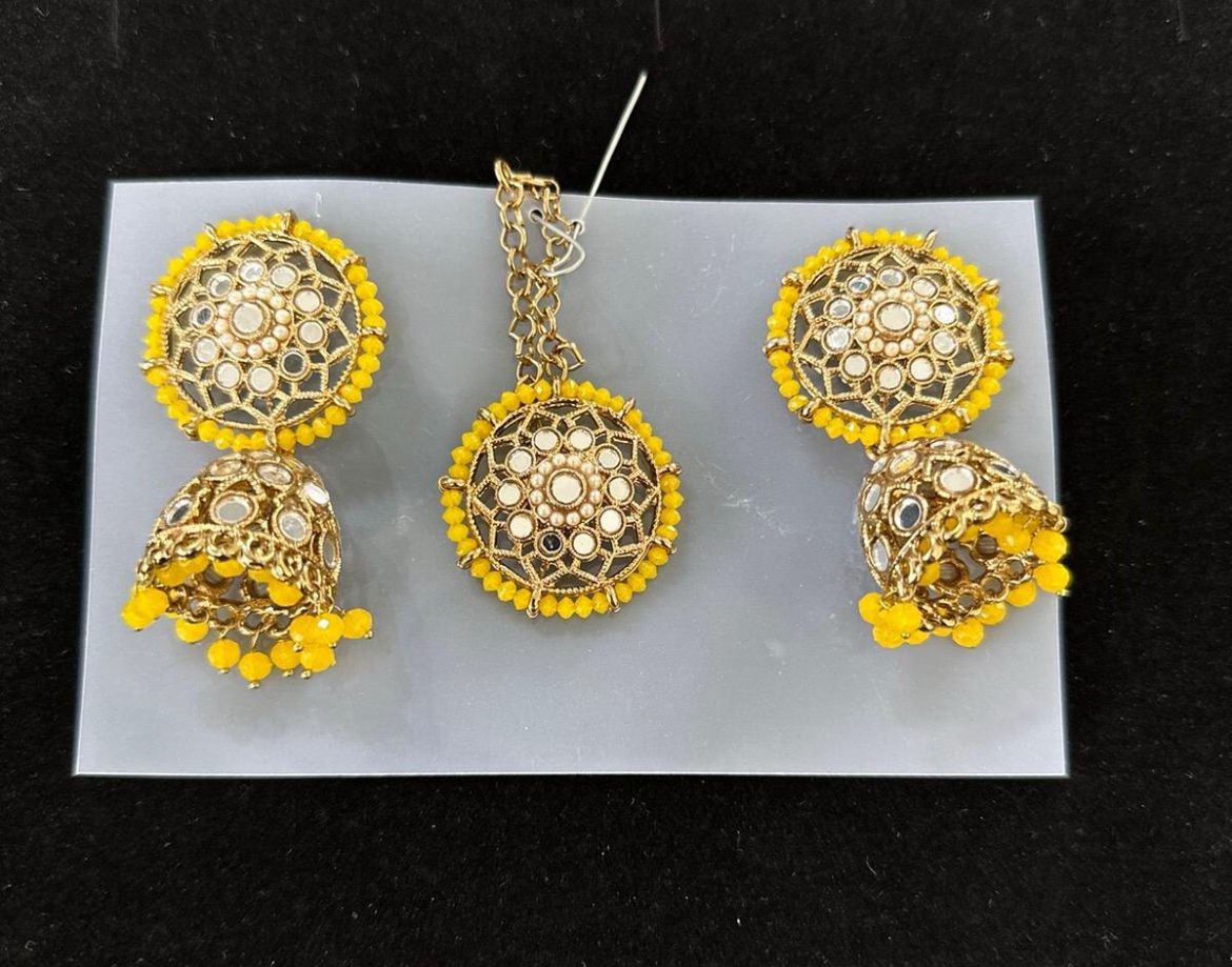 Jaipuri tikka and jhumki