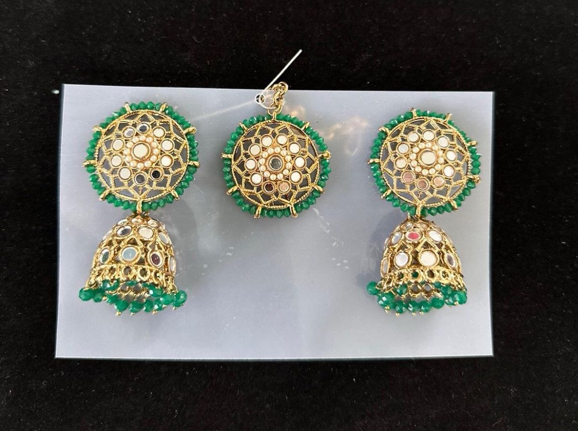 Jaipuri tikka and jhumki